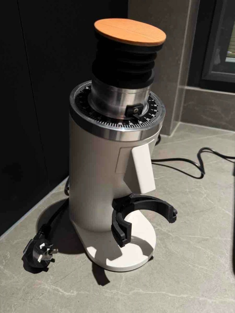 Profesyonel Elektrikli Kahve Ö - Coffee Grinder Burr Flat incelemesi ve fiyatı